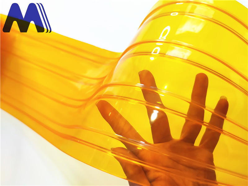 Industrial Roll Up Curtains | Durable & Clear PVC Solutions