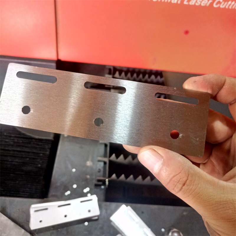 Heavy-Duty PVC Strip Curtain Hanger | Easy Mount Brackets