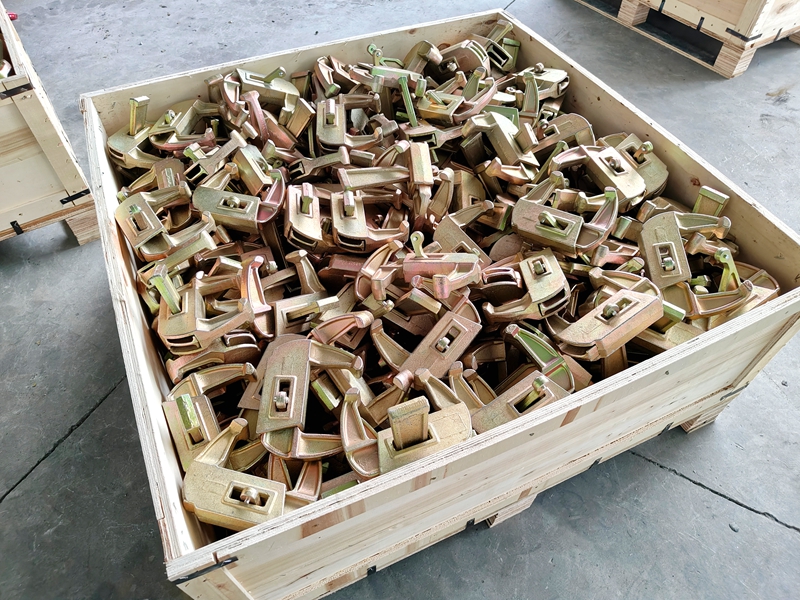 Formwork Clamp – Heavy-Duty, Doka & Peri Compatible