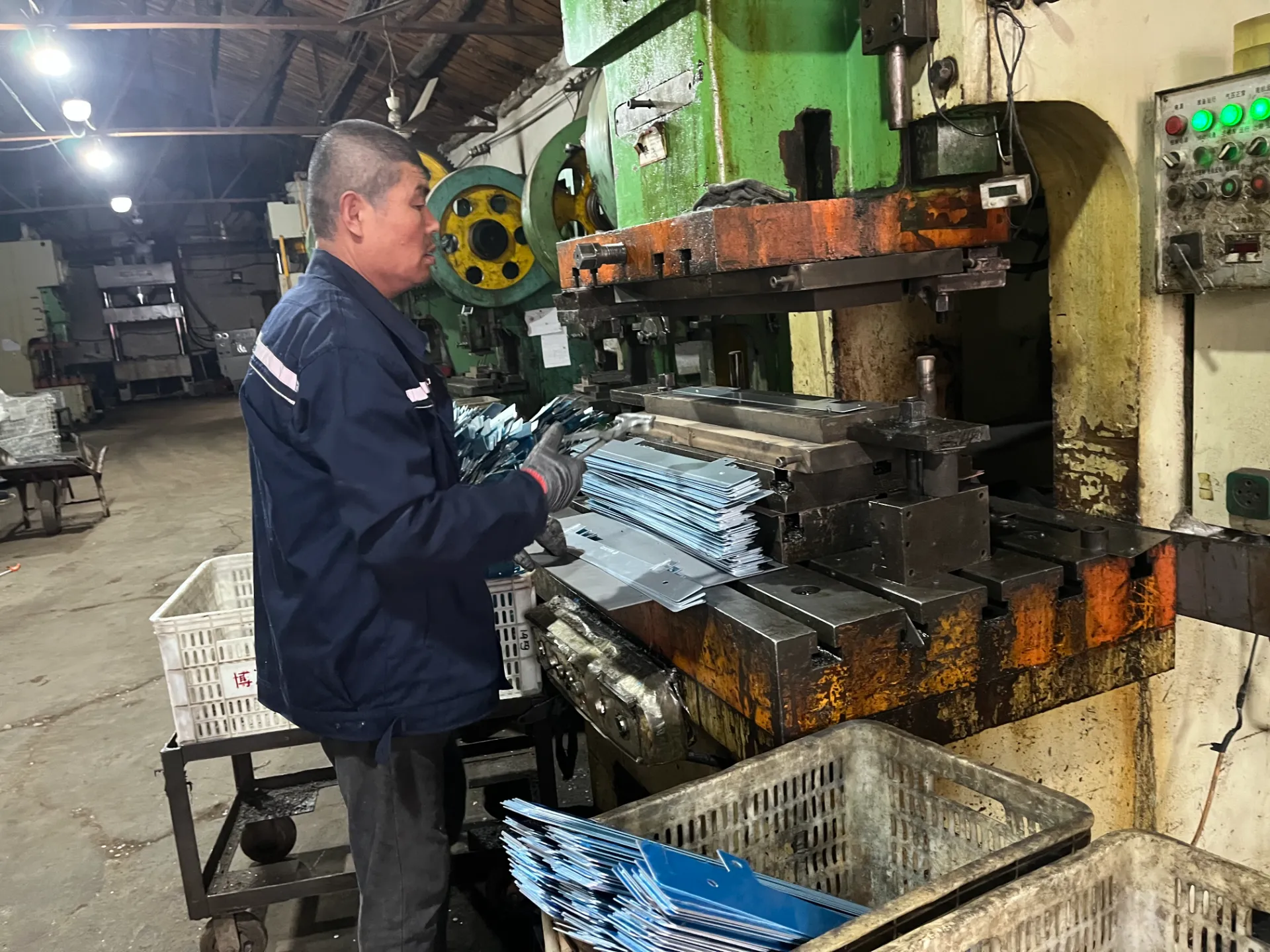 Read More About hardware stamping