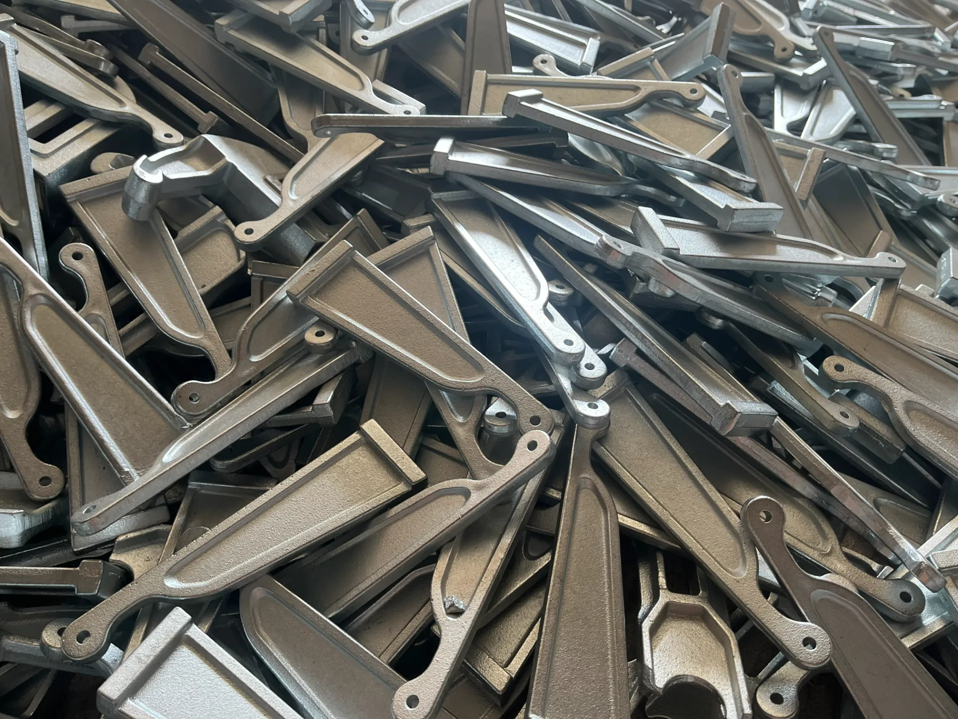 screw jack with base plate