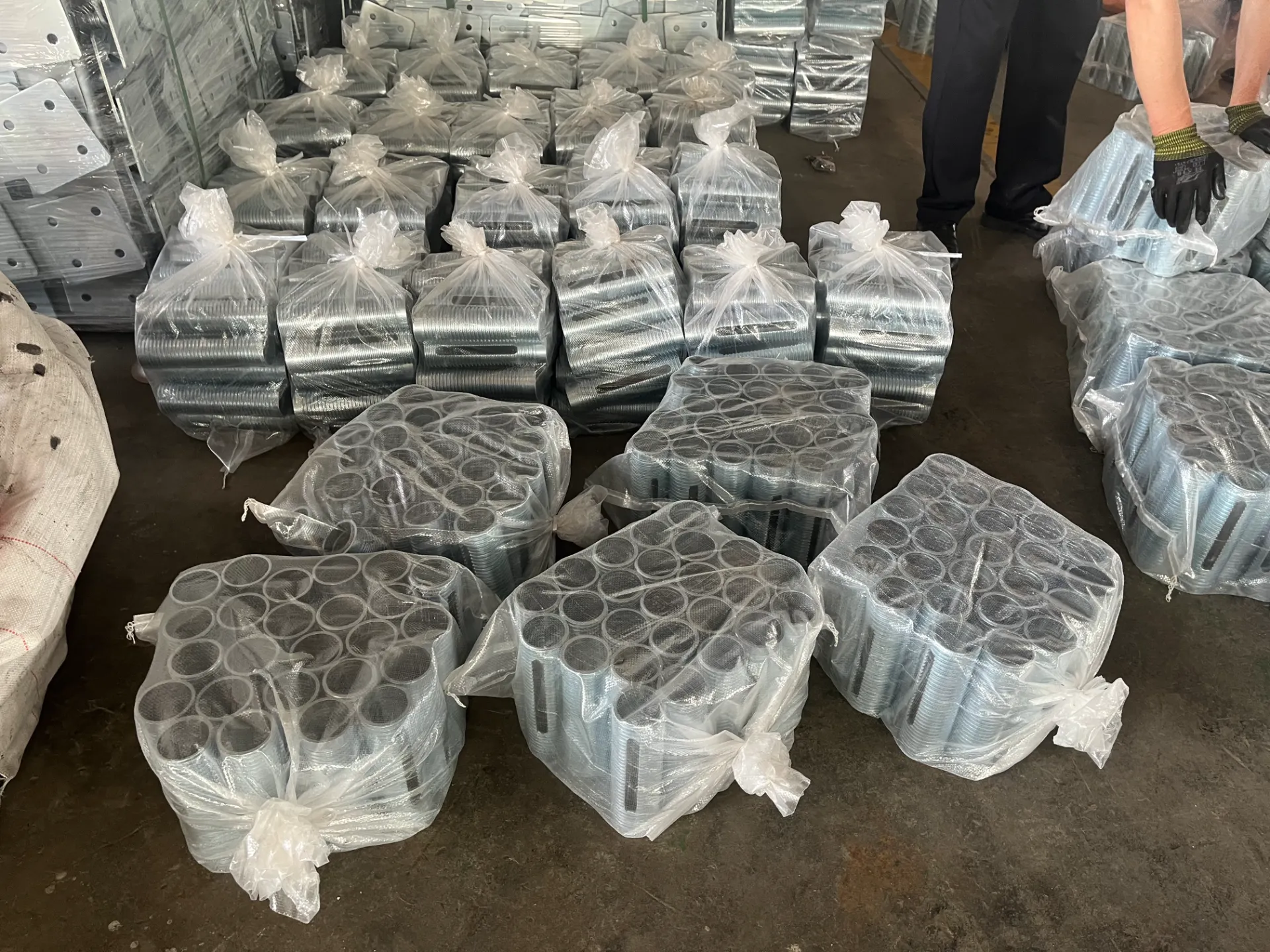 pressed steel swivel coupler