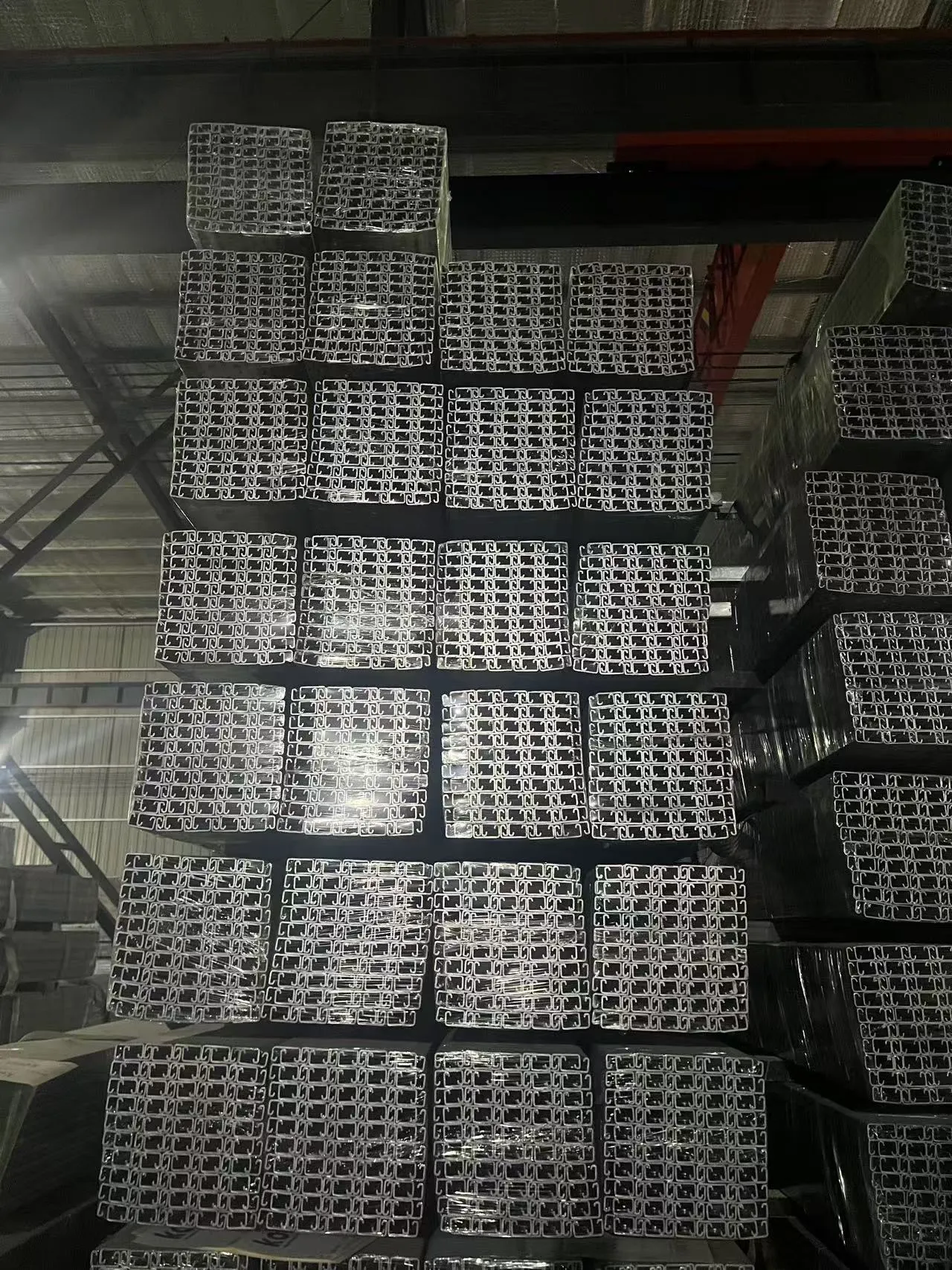 universal clamp scaffolding