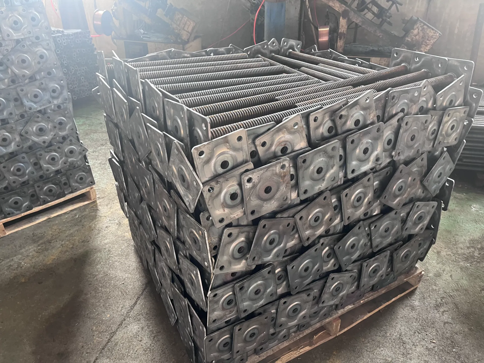 Read More About hook on scaffolding