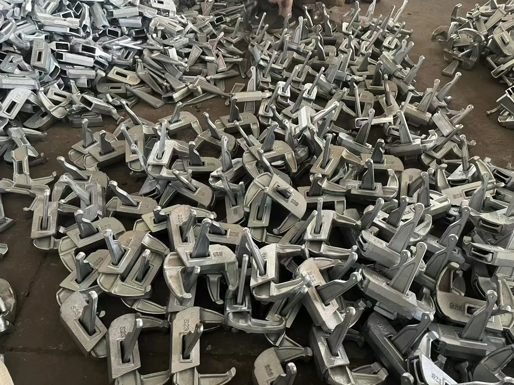 concrete formwork clamps