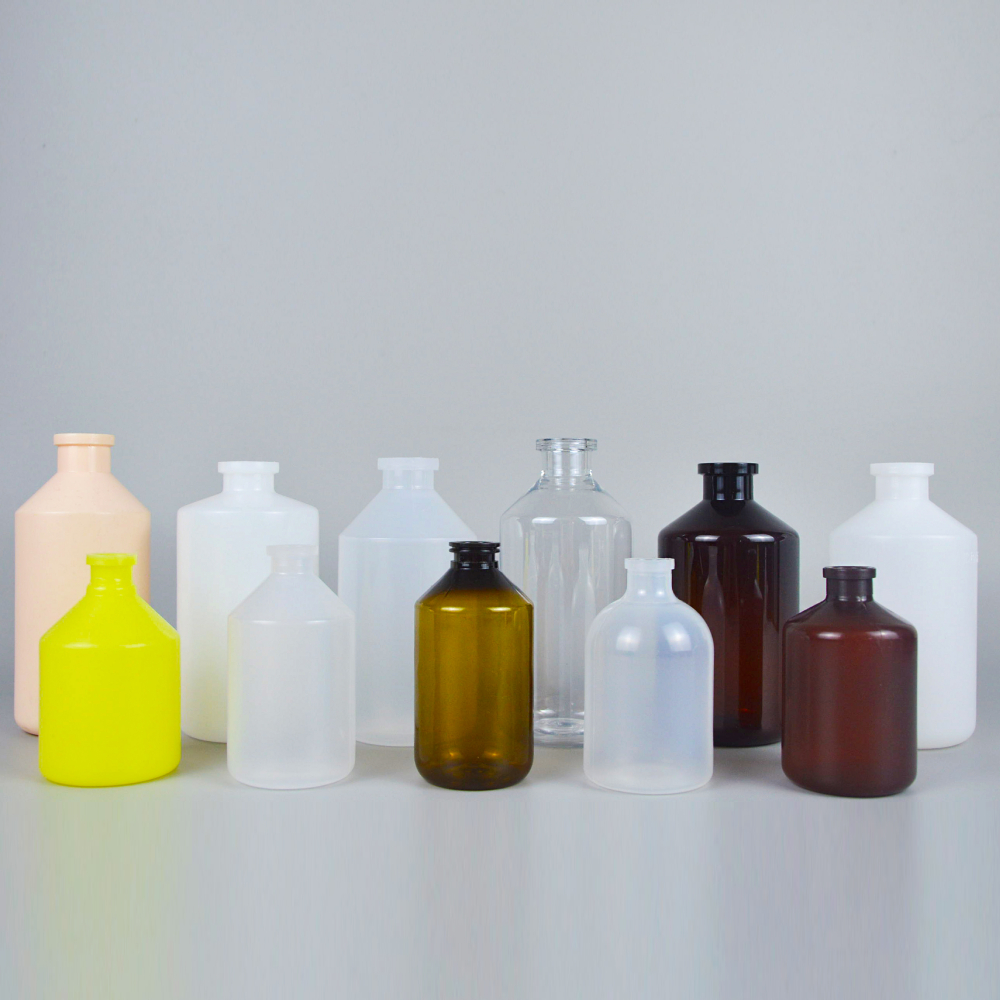 Unike former for plastflasker i design og funksjonalitet