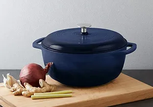 با پایگاه چوبی تخت آهنی را بیندازید