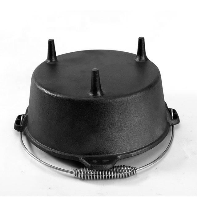 Durable Cast Iron Camp Dutch Oven for Outdoor Cooking