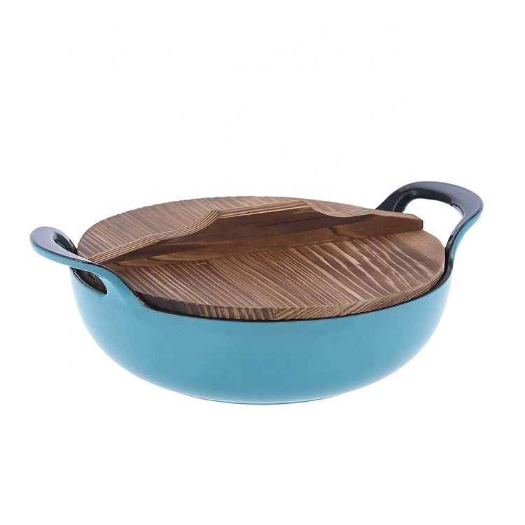 Dutch Oven Loaf Pan: Even Heat, Nonstick, Easy Lift