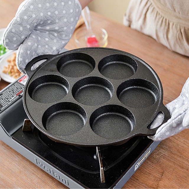 7 Hole Egg Pan - Iron Cookware, Even Heat, Induction Safe
