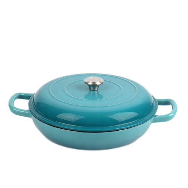 Versatile Cooking with a Shallow Dutch Oven for Perfect Meals Versatile Cooking with a Shallow Dutch Oven for Perfect Meals