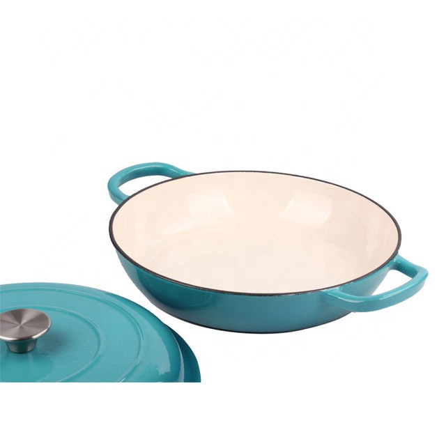 Large Dutch Oven with Even Heat—Family Meals Made Easy?