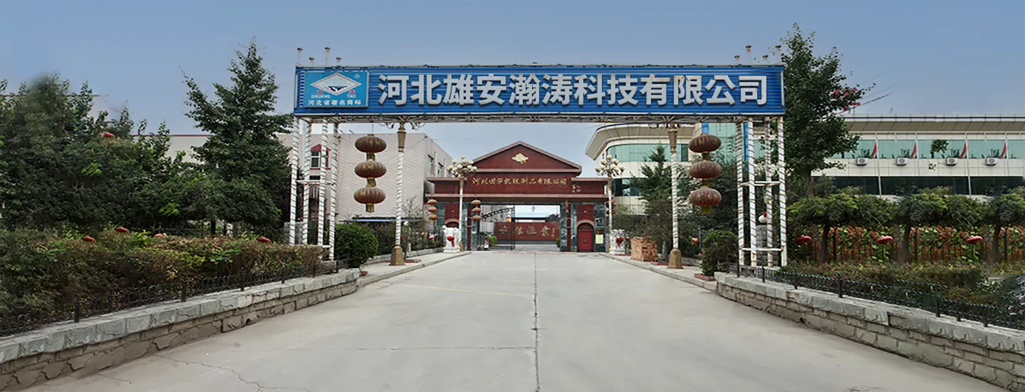 Vibrant Metallic Long Balloons for Festive Celebrations and Events