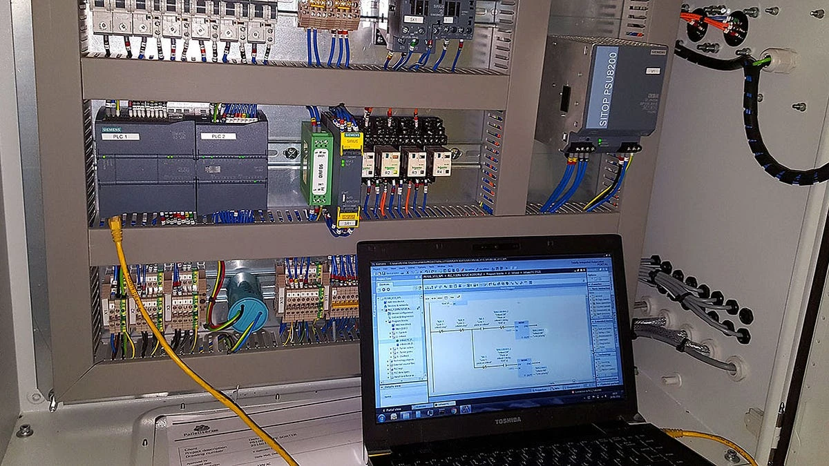 Practices for Efficient PLC Programming: Code Structure and Optimization