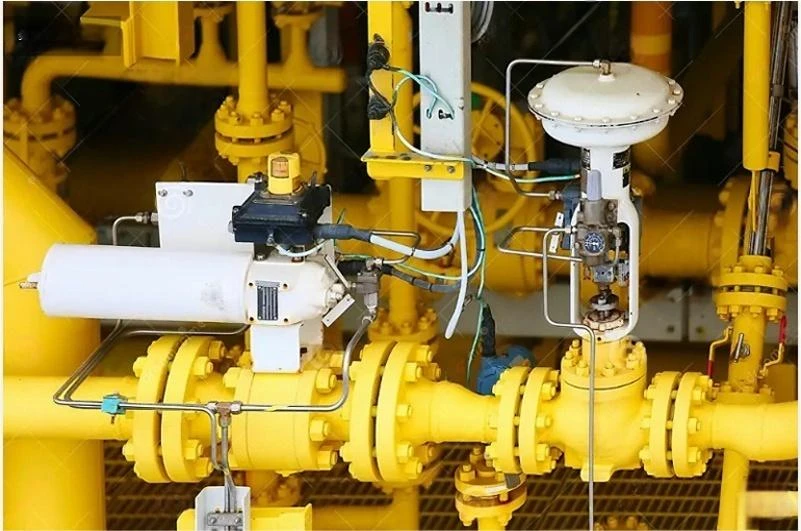 The Role of PLCs in Smart Manufacturing and Automation