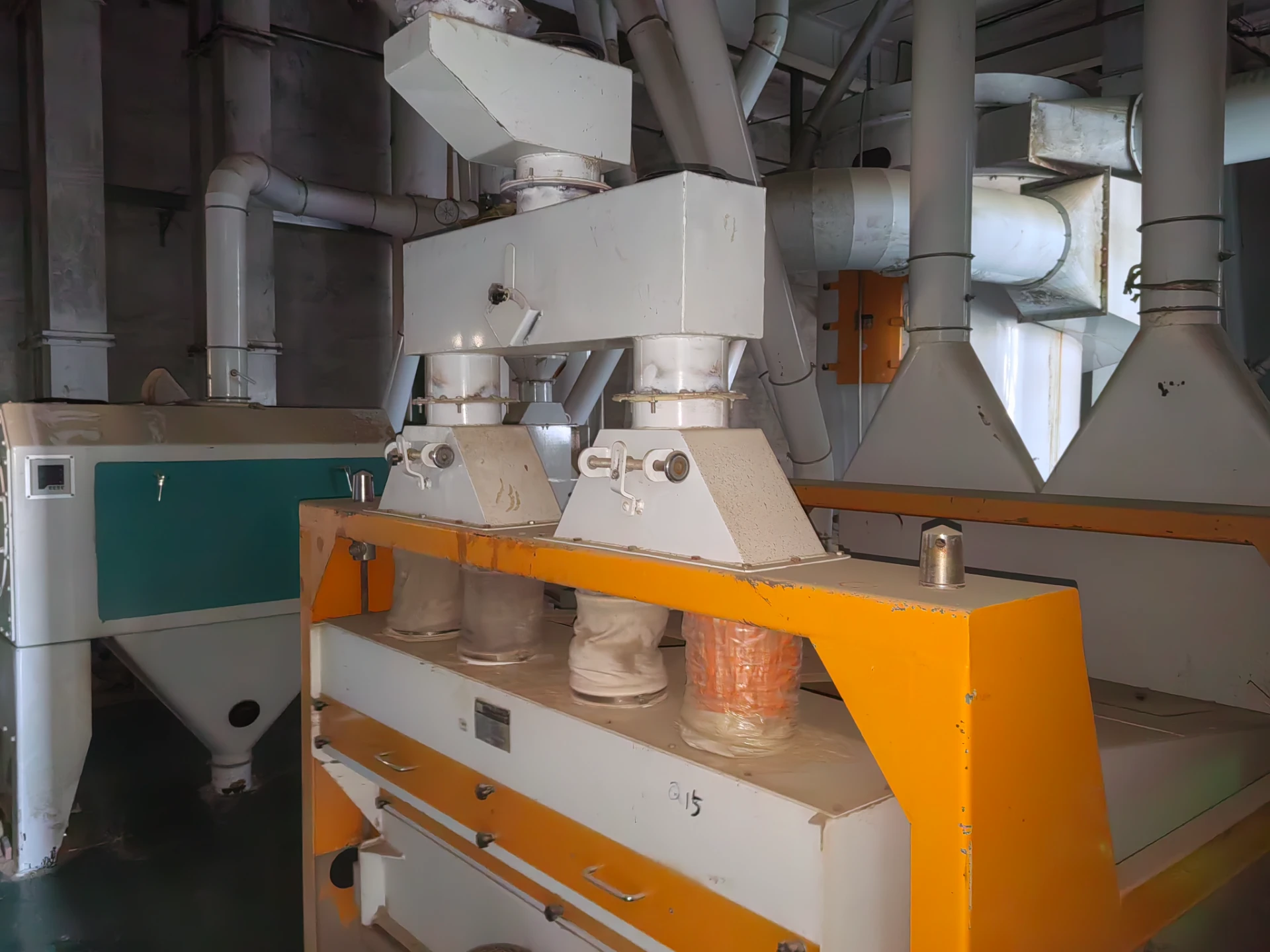 Say Goodbye to Flour Warehousing Troubles: This Level Sensor Comes to the Rescue