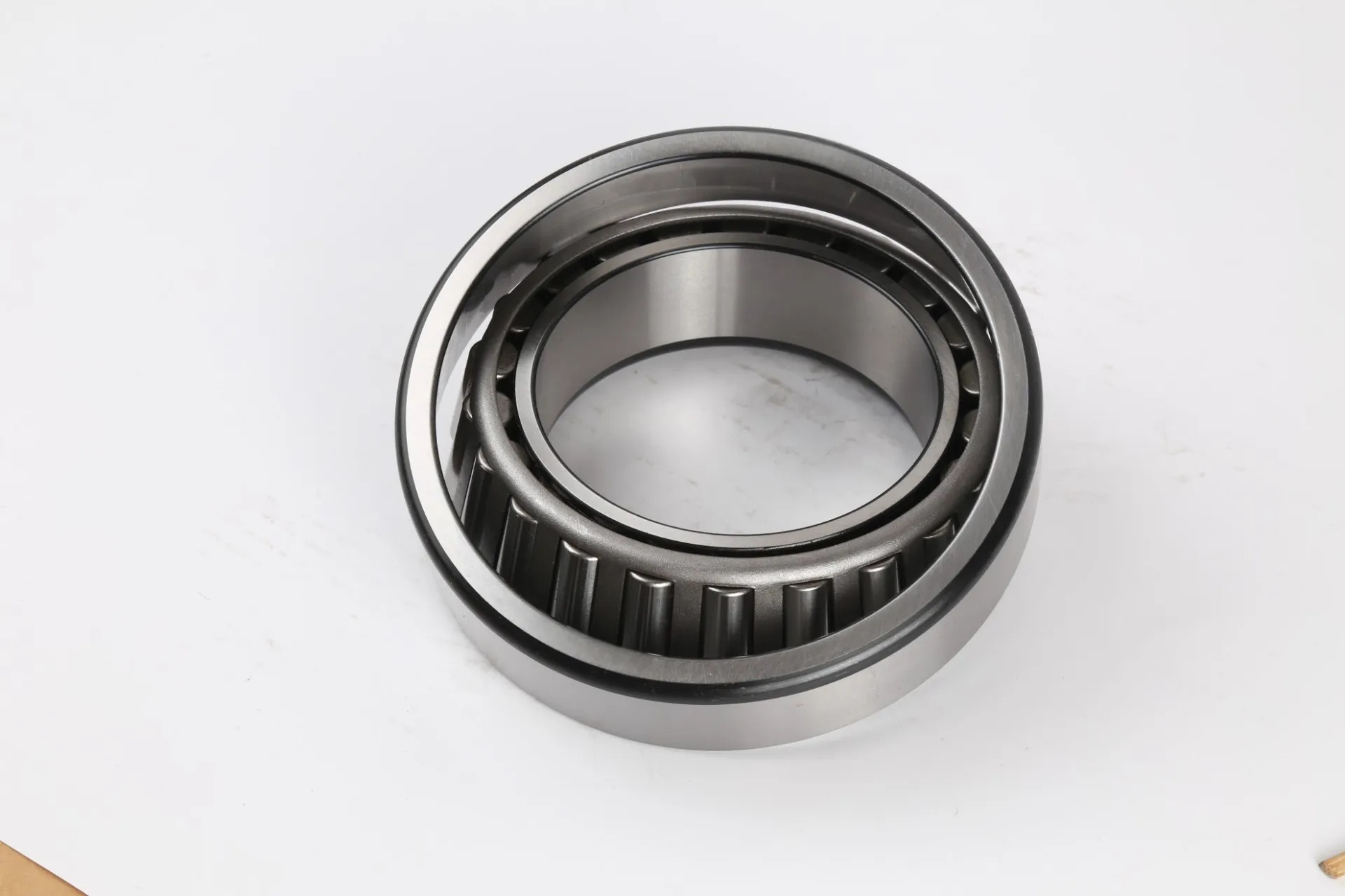 Taper roller bearing:32922 Taper roller bearing:32922