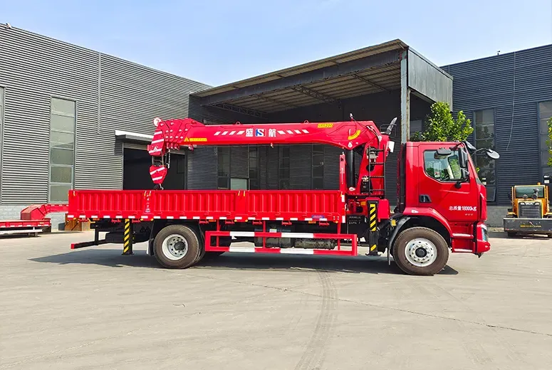 The Advanced Engineering Behind the 8T Truck Mounted Crane