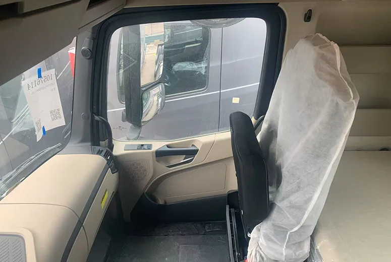 Mercedes-Benz Actros 6×4 530HP Tractor Truck Mercedes-Benz Actros 6×4 530HP Tractor Truck