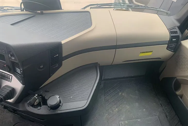 Mercedes-Benz Actros 6×4 530HP Tractor Truck Mercedes-Benz Actros 6×4 530HP Tractor Truck