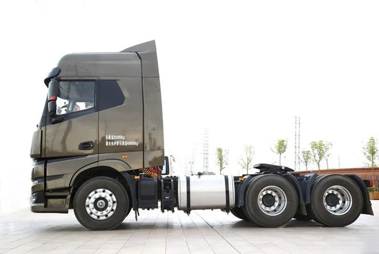 Farizon G2 Methanol Cargo Tractor