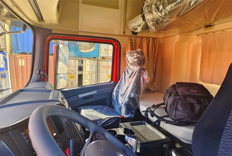 SHACMAN X3000 6*4 Tractor Truck High Roof SHACMAN X3000 6*4 Tractor Truck High Roof