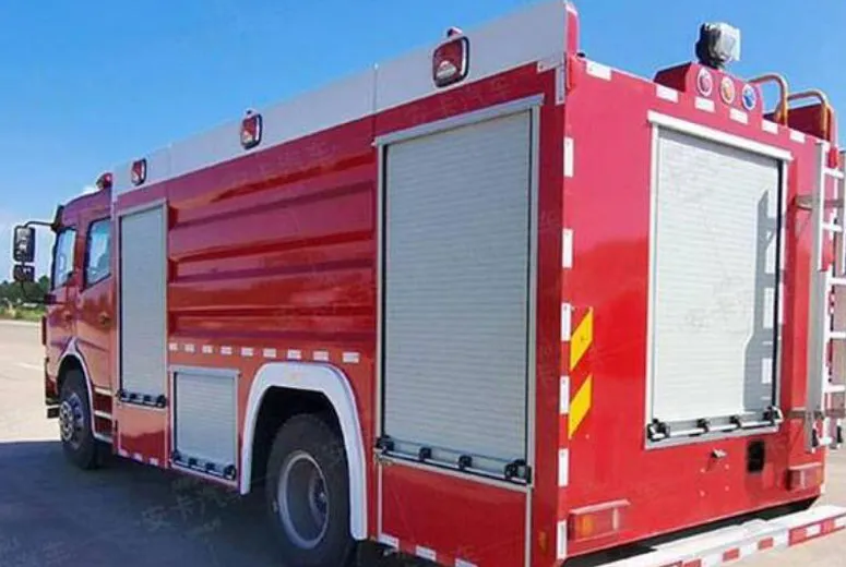 DONGFENG 8T Water Tank Fire Truck