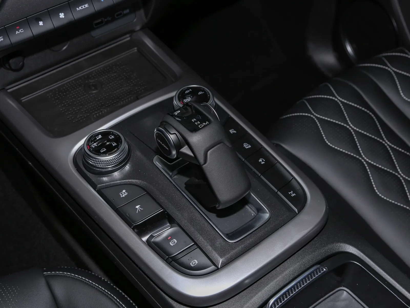 GWM Tank 300 Traverser