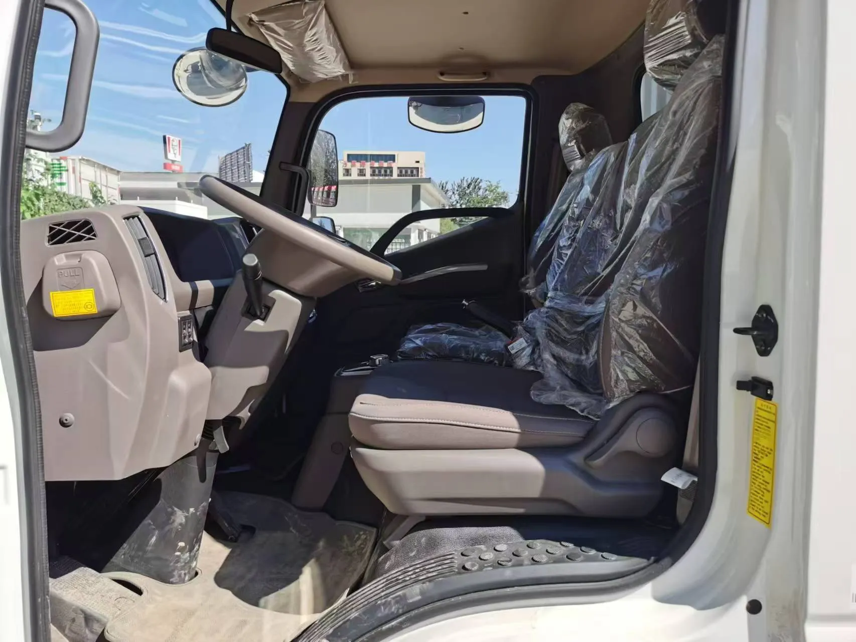 Exploring the Innovations and Features of the LS8 Engine Design