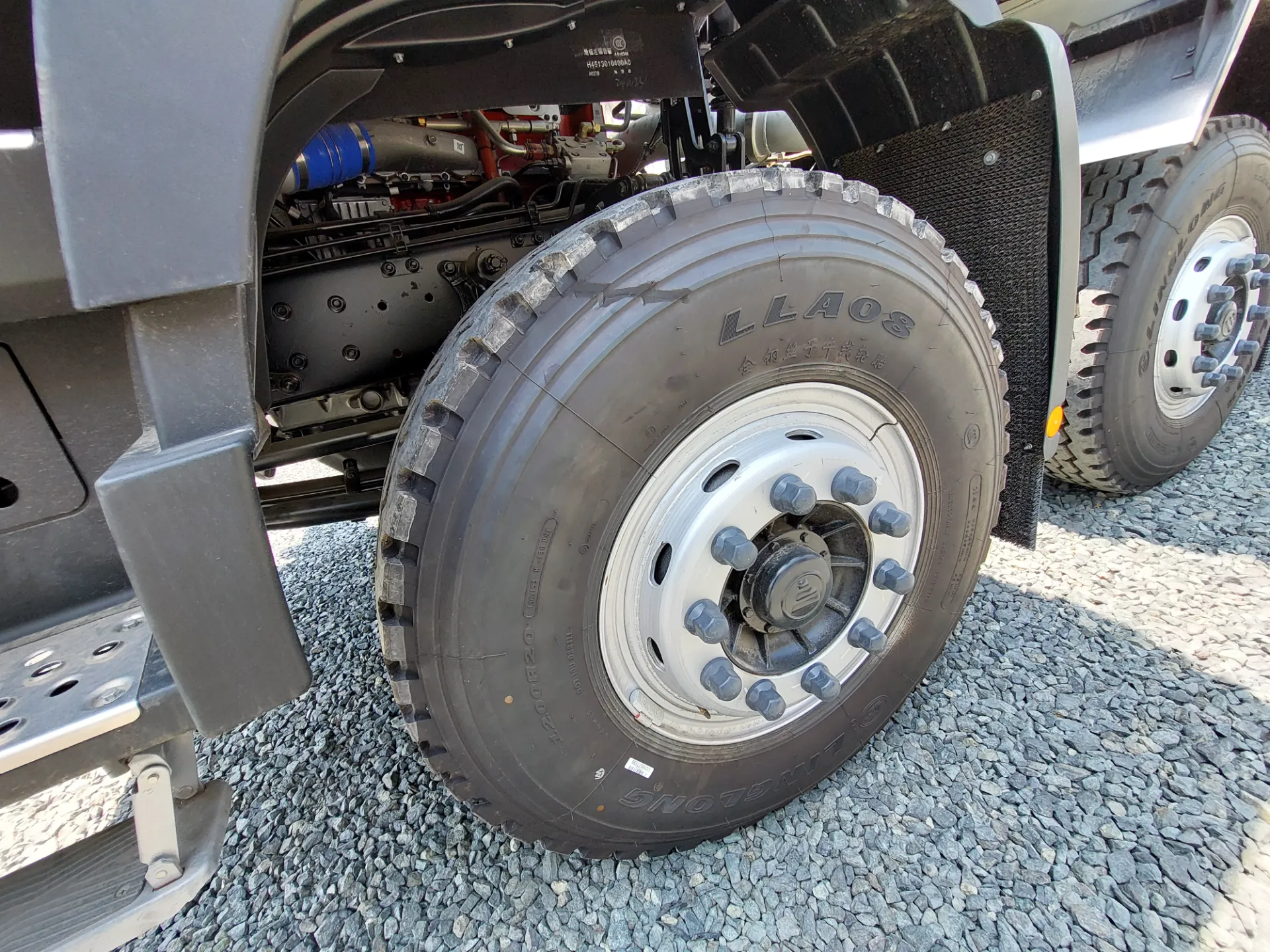 FOTON AUMAN GTL-E 8X4 Dump Truck