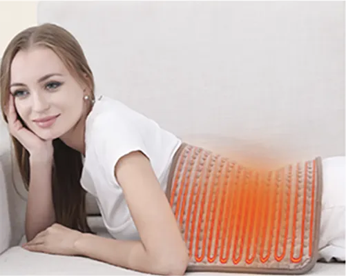 Đệm sưởi lớn ngoài trời cho mèo giúp giữ ấm hiệu quả.