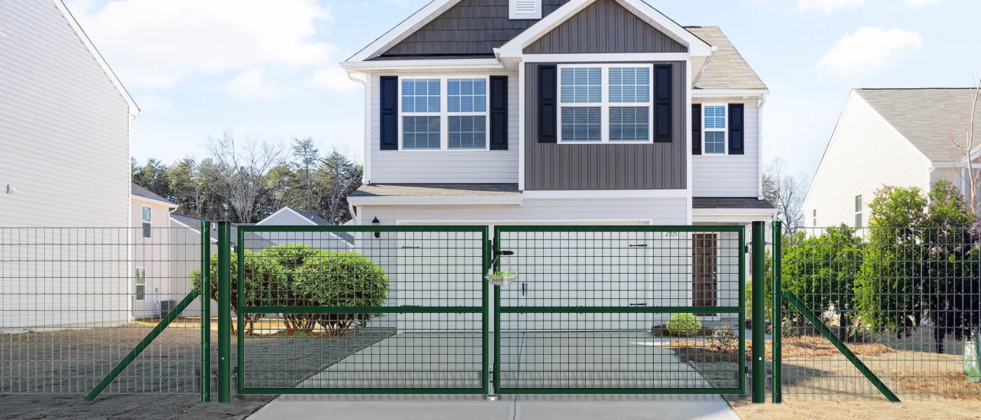 COMPOSITE FENCING GATE WIDTH 300CM & HEIGHT 100CM GREEN & GREY SQUARE POST & FRAME