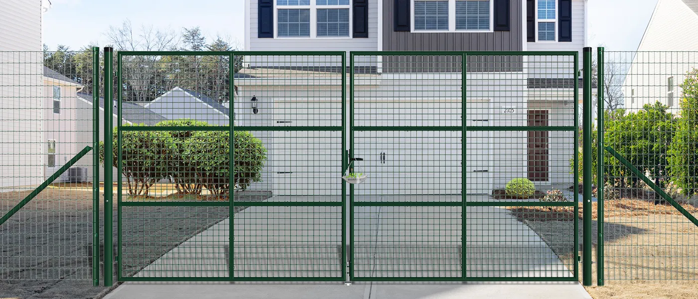 COMPOSITE FENCING GATE WIDTH 400CM & HEIGHT 200CM GREEN & GREY SQUARE POST & FRAME