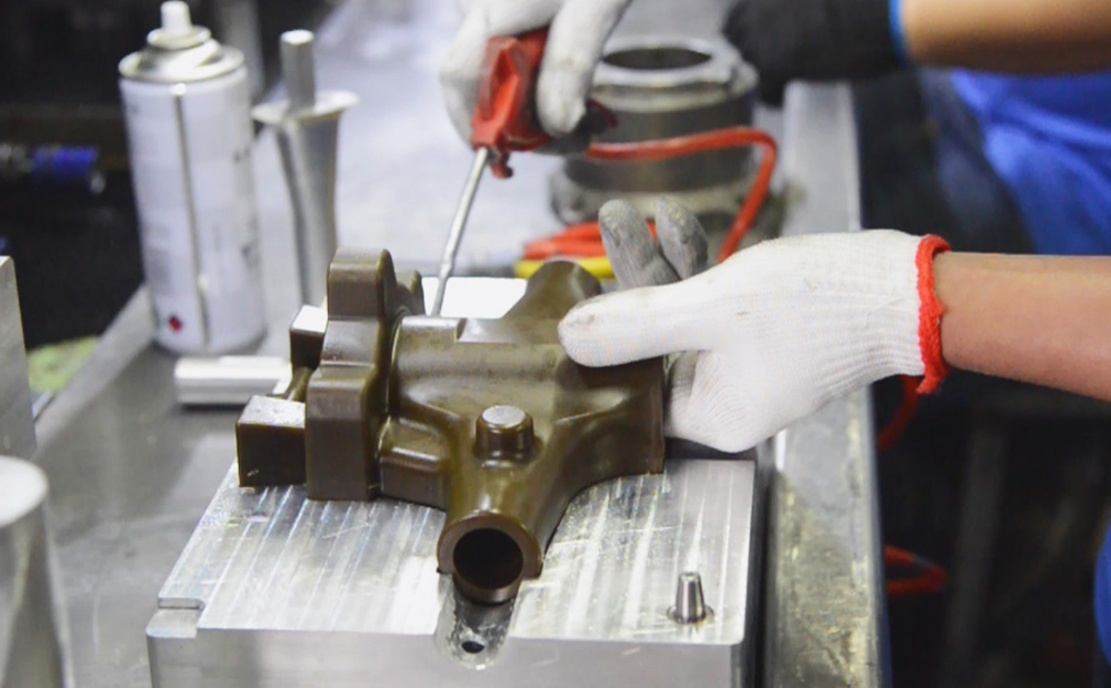 Custom Precision Casting: High-Quality Metal Parts for Modern Industry