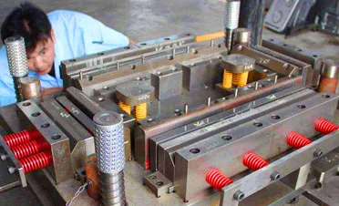 Innovative Techniques in Stamping Heat Sink Manufacturing and Design Optimization Innovative Techniques in Stamping Heat Sink Manufacturing and Design Optimization