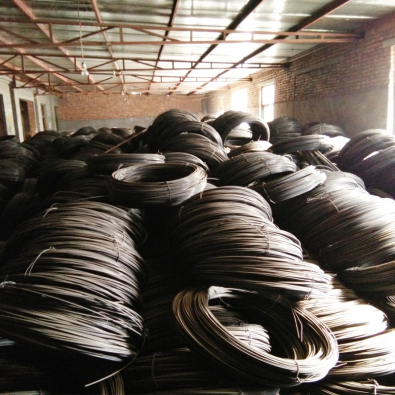 Black Iron Wire in Fencing and Mesh Applications