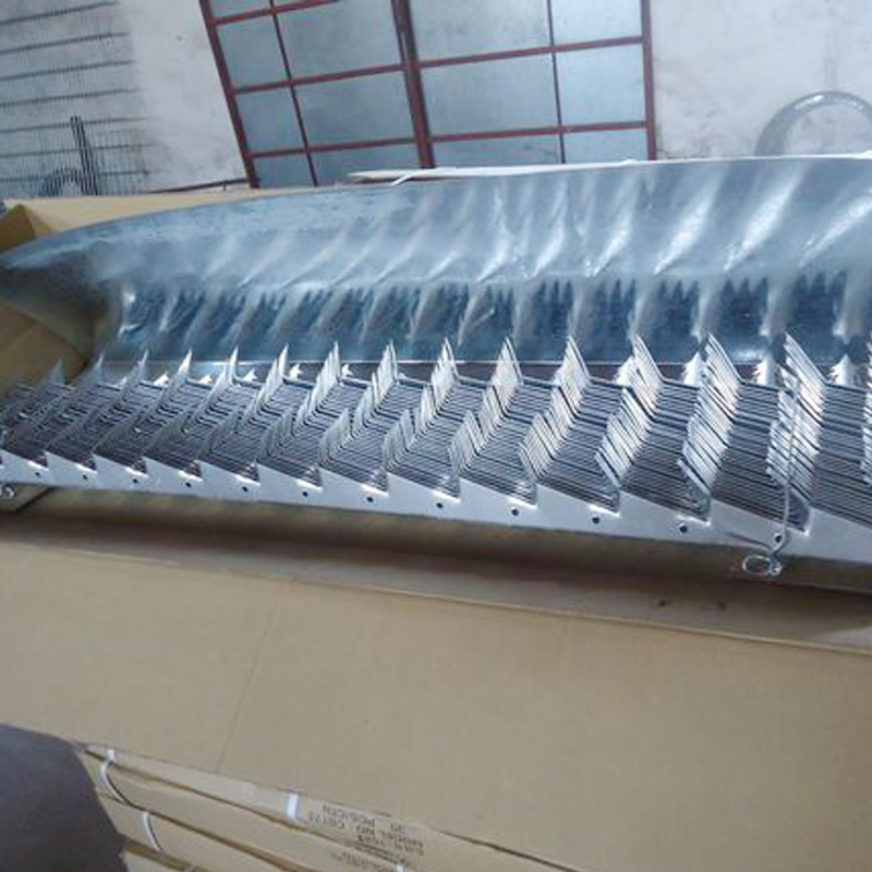 Barbed Nails: Rust-Resistant, Extra Grip—Need Bulk Supply?