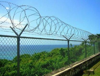 Railroad blade stabbing rope