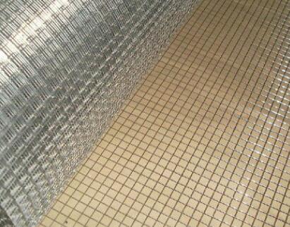 barbed wire fence types