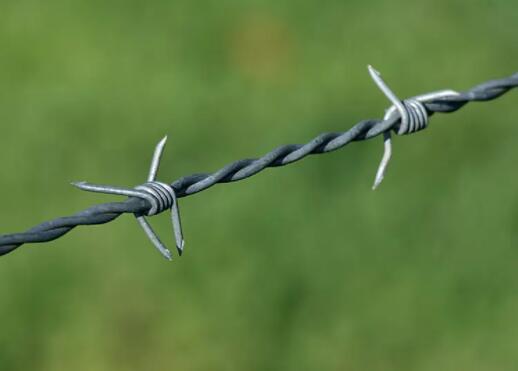 The choice and use of the barbed rope column