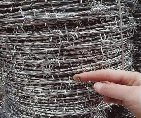 Stahlgewebe aus Metall mit erweiterter Struktur für vielseitige Anwendungen