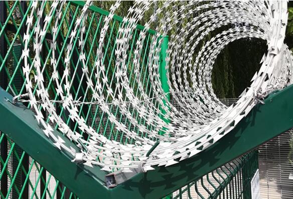 Thorn rope with do stockbreeding effect how?