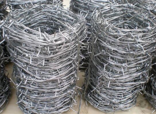 Durable Expanded Metal Walkway Grating for Safe and Efficient Passage