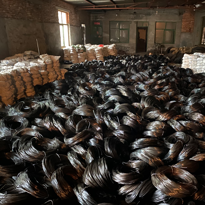 Premium Black Annealed Wire: Flexible & Durable for Tying.