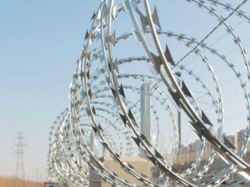 The blade blade should be stored with moisture and sun protection