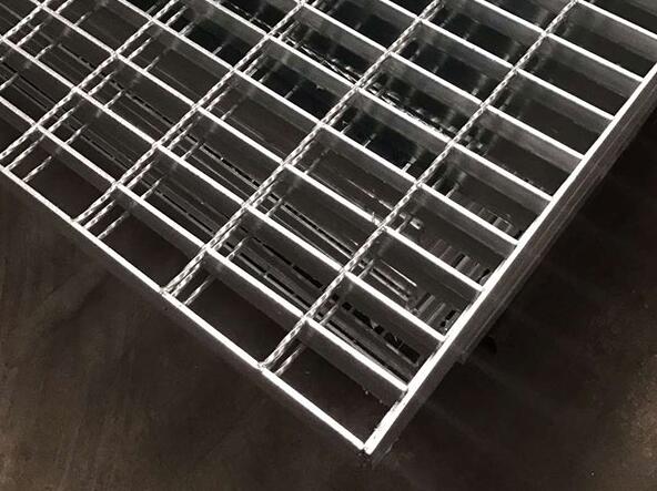 Finding Affordable Chain Link Fences with Discount Options Available Online