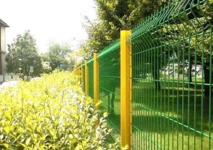 Why is the PVC layer of the guardrail green