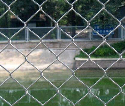 aluminium frame with mosquito net