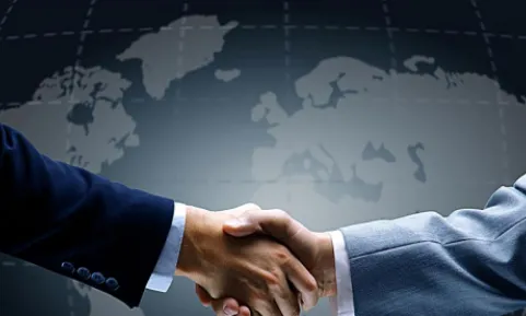 Cortador de tubos cortado a frio