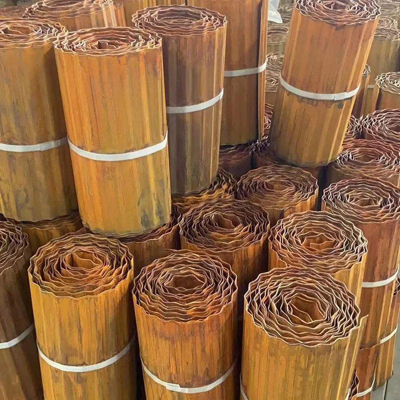 Landscape Edging Border Corrugated Galvanized Steel / Corten Steel Fence Garden Edging for Borders Flower Bed Lawn